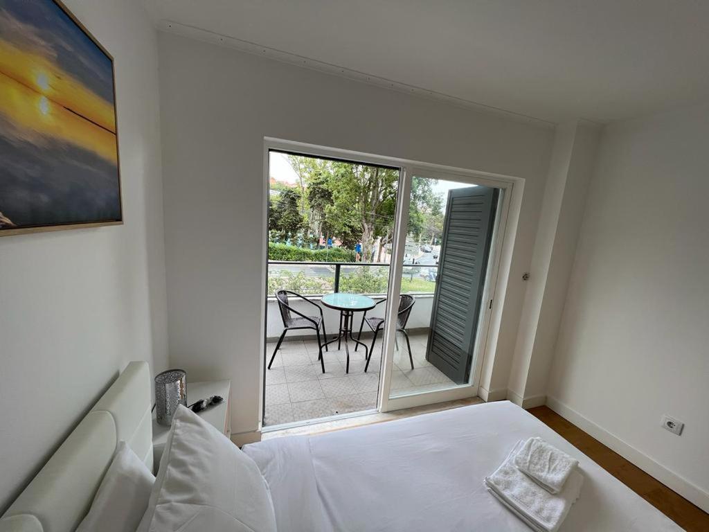 Oeiras Beach Guest House Екстер'єр фото
